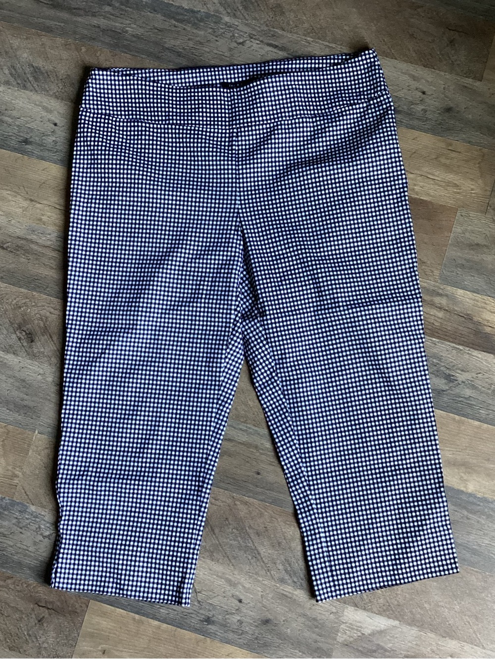 Zac and Rachel black and White Gingham Stretch Capri Pants
